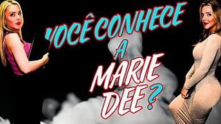 Вам нужно познакомиться с Мари — музой лифта, которая доминирует в Интернете! - порно видео