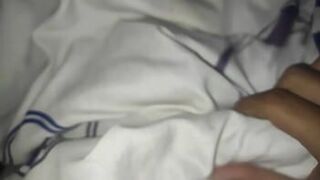 Я дал молоко своей девушке - порно видео