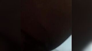 Я не могу сдержать желание - порно видео