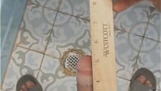 Измерение маленького члена - порно видео